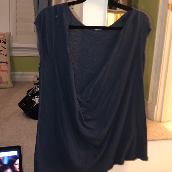 •Blue Top• - Picture 2 of 2